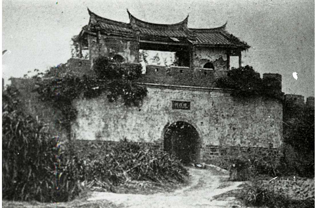 東門（鳳儀門）之四