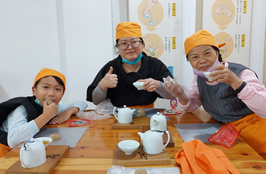 蓮潭燈會小旅行