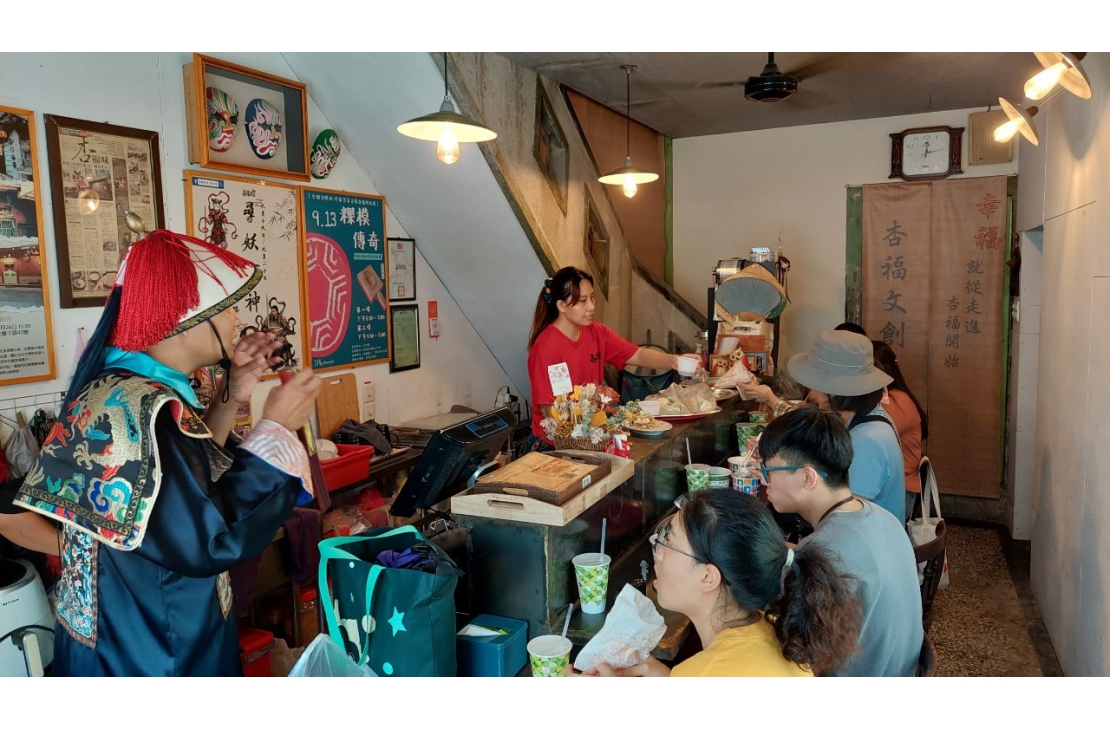 LINE_ALBUM_20231020高雄觀光圈踩線團_231110_4