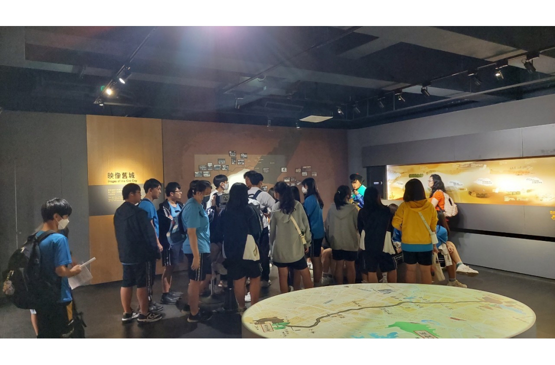 LINE_ALBUM_2023121楠梓高中（東門+見城館）導覽_231207_19