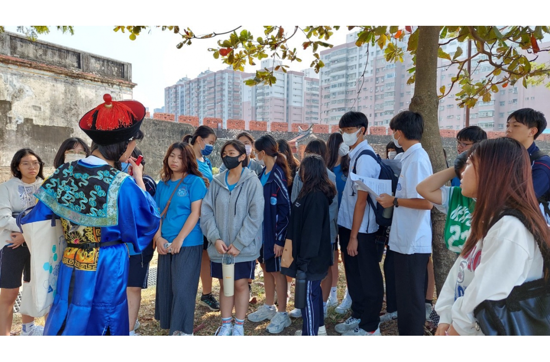 LINE_ALBUM_2023121楠梓高中（東門+見城館）導覽_231207_79