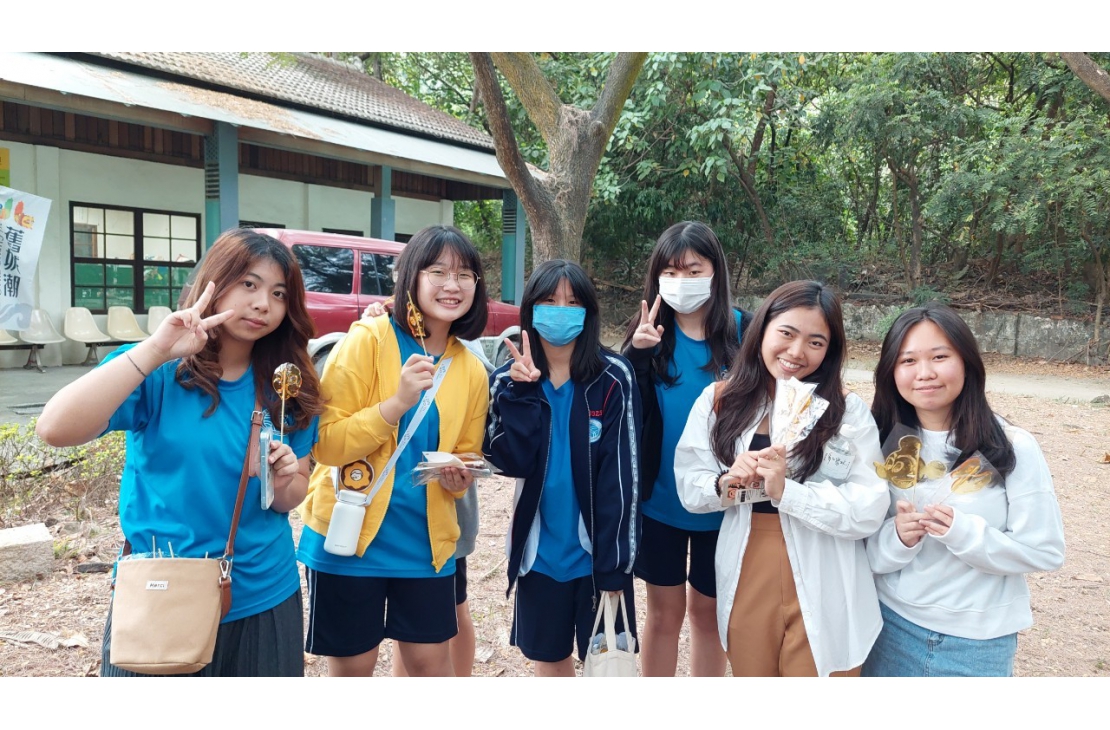LINE_ALBUM_2023121楠梓高中（畫糖）_231207_7