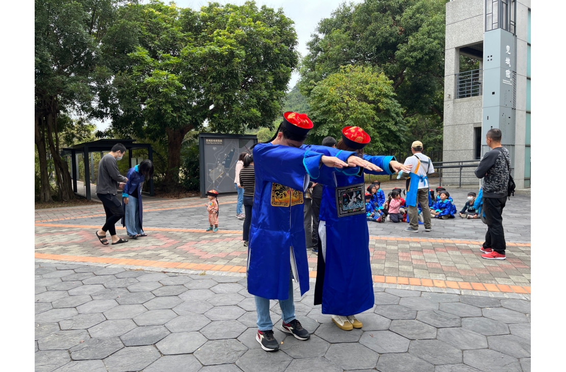 LINE_ALBUM_1223見城館前組_231227_38