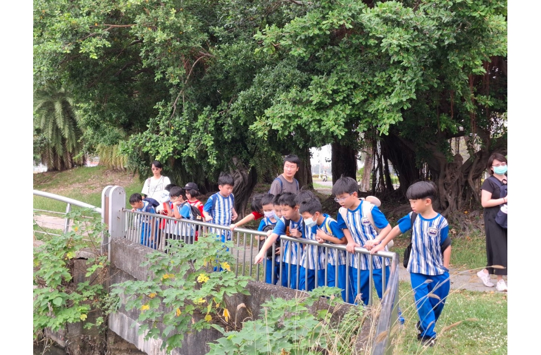 LINE_ALBUM_20241114東光國小走讀（蓮池潭 北門）_241119_61